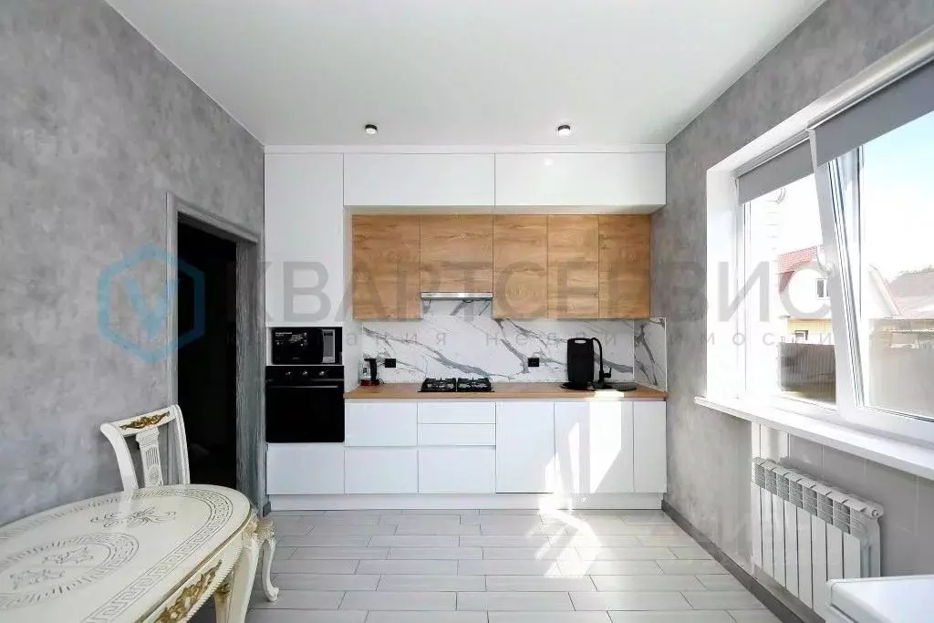 Дом в Омская область, Омск Порт-Артур мкр, ул. 22-я Марьяновская, 27 ... - Фото 1