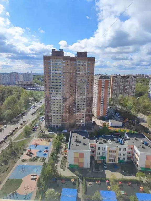 2-к. квартира, 60 м, 21/24 эт. - Фото 1