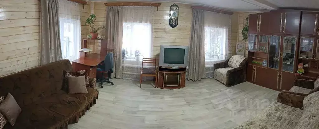 Дом в Вологодская область, Великий Устюг ул. Анатолия Угловского, 69 ... - Фото 1
