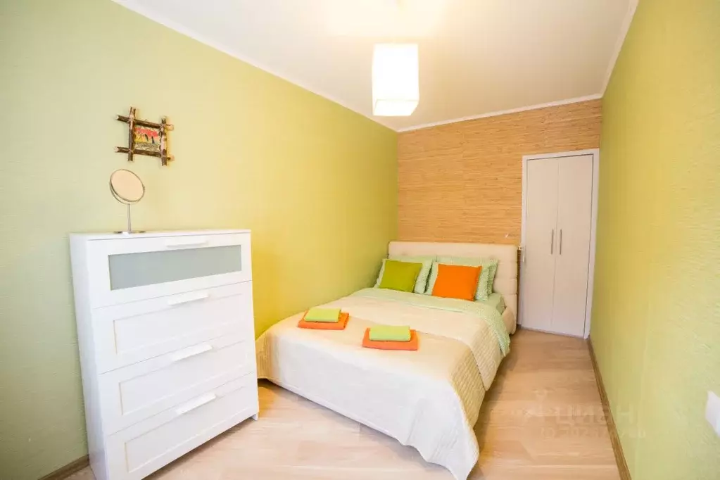2-к кв. Омская область, Омск Тимуровский проезд, 4 (52.0 м) - Фото 1