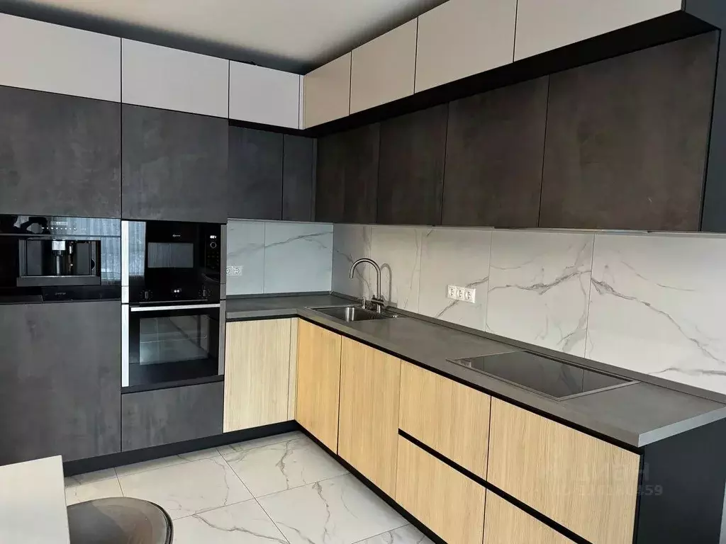 3-к кв. Московская область, Красногорск ул. Видная, 3 (90.0 м) - Фото 0