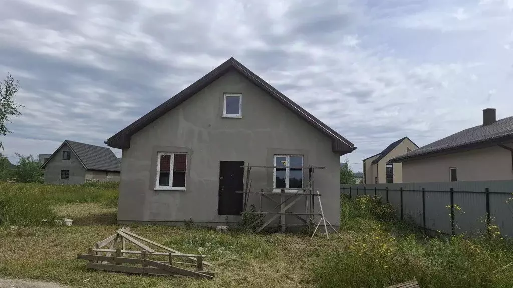 Дом в Калининградская область, Гурьевский муниципальный округ, пос. ... - Фото 1