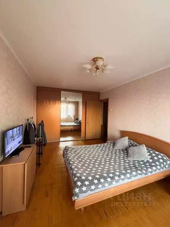 2-к кв. Кировская область, Киров Ульяновская ул., 8 (49.6 м) - Фото 1