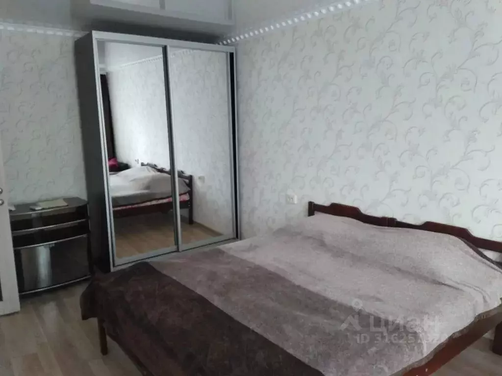 2-к кв. Краснодарский край, Сочи ул. Лазарева, 68 (48.0 м) - Фото 0