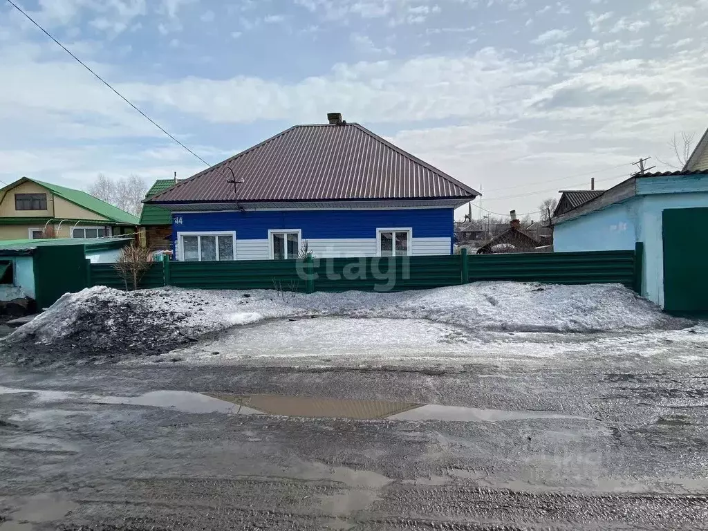 Дом в Кемеровская область, Ленинск-Кузнецкий ул. Захарова, 44 (52 м) - Фото 0