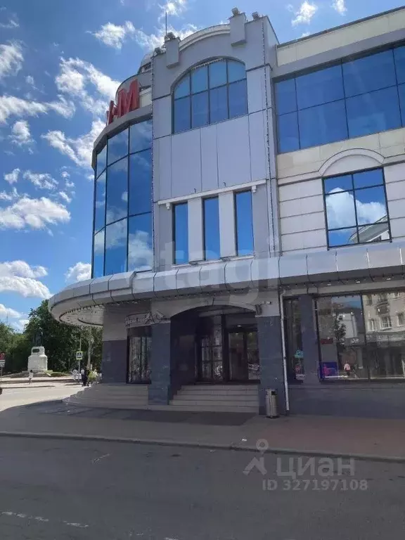 Торговая площадь в Псковская область, Псков Советская ул., 13 (700 м) - Фото 1