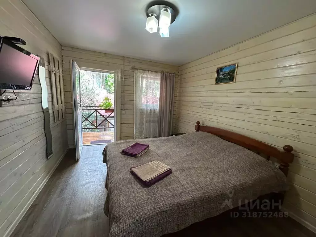 Комната Краснодарский край, Сочи Светлана мкр, ул. Джигитская, 7 - Фото 2