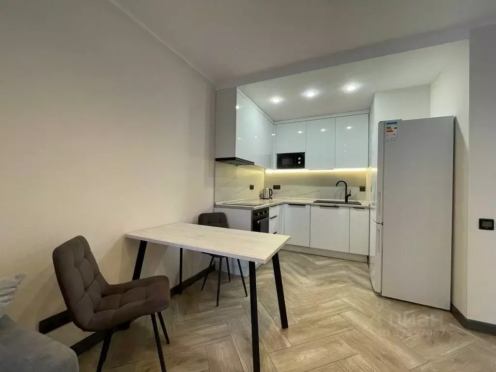 1-к кв. Свердловская область, Екатеринбург ул. Цвиллинга, 7А/3 (50.0 ... - Фото 1