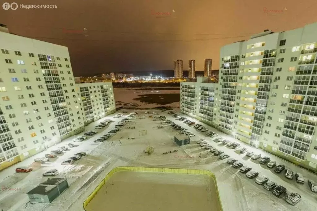 Квартира-студия: Екатеринбург, Рощинская улица, 31 (28 м) - Фото 2