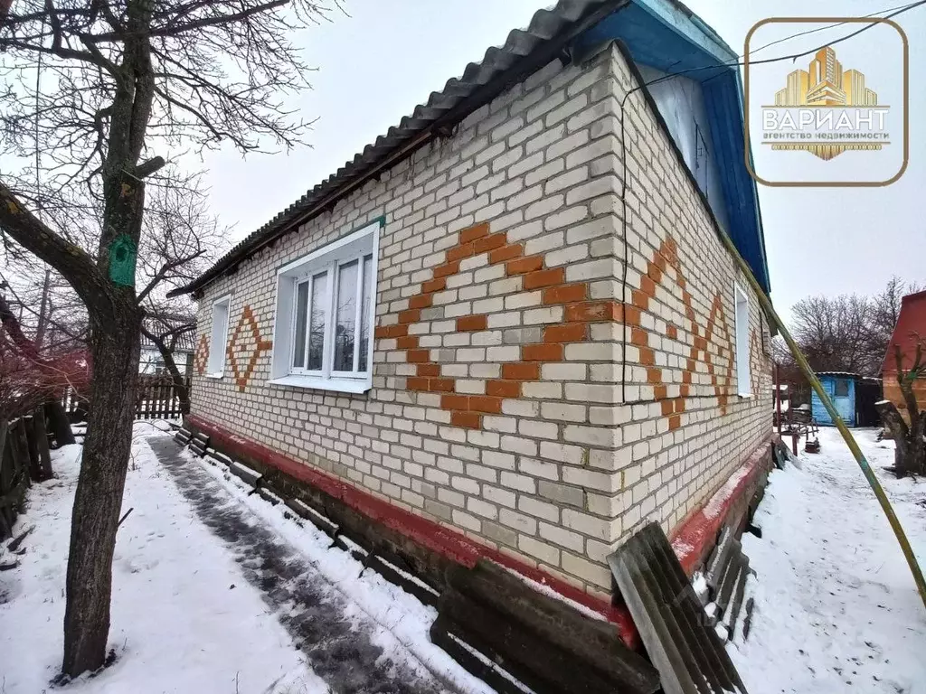 Дом в Саратовская область, Балашов Малый Революционный пер., 15 (68 м) - Фото 1