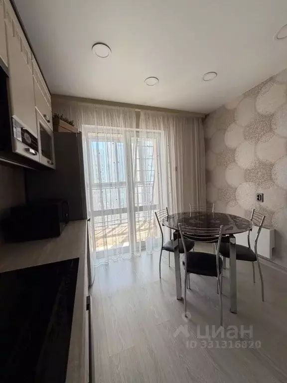1-к кв. Томская область, Томск ул. Архитекторов, 8 (43.0 м) - Фото 2