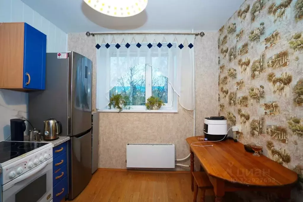 2-к кв. Ханты-Мансийский АО, Нягань 3-й мкр, 6 (50.0 м) - Фото 1