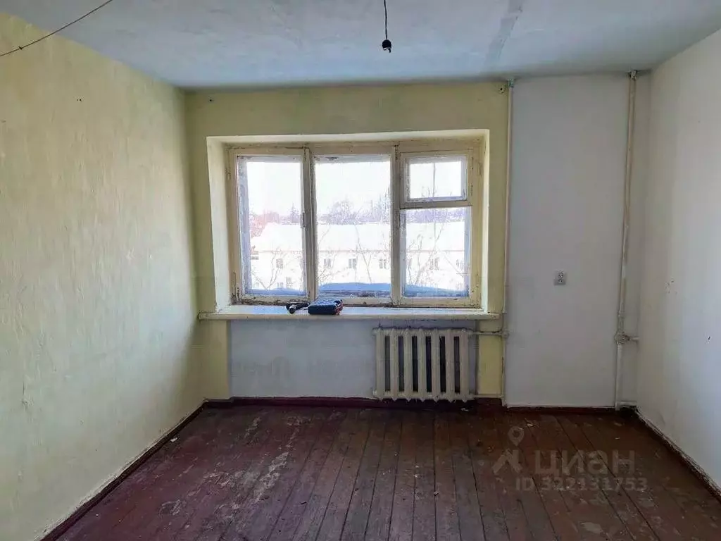 Студия Свердловская область, Артемовский ул. Свободы, 42/2 (18.6 м) - Фото 1