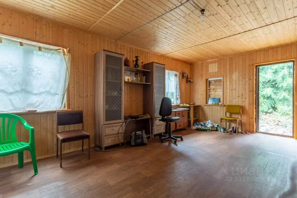 Дом в Ленинградская область, Кировский район, Синявинское городское ... - Фото 1