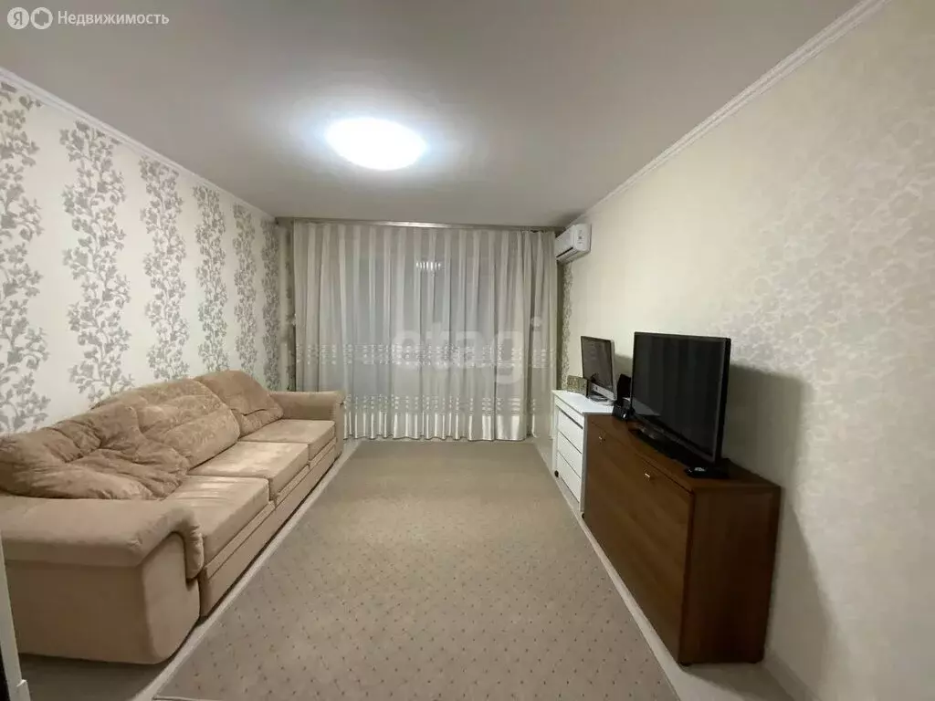 2-комнатная квартира: Тюмень, улица Пермякова, 76к2 (64.2 м) - Фото 2