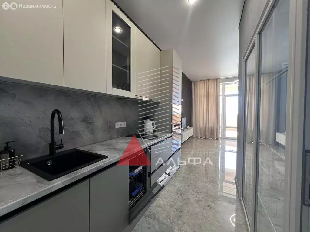 2-комнатная квартира: Евпатория, Симферопольская улица, 2Х (51.3 м) - Фото 2