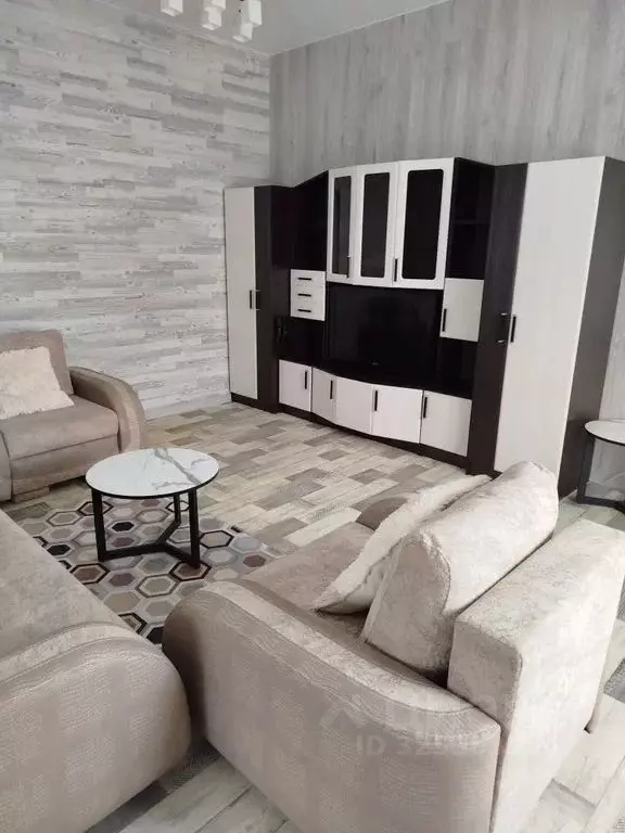 Дом в Саратовская область, Вольск Октябрьская ул., 103 (120 м) - Фото 1