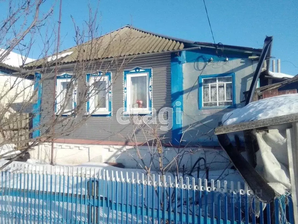 Дом в Белгородская область, Новооскольский городской округ, с. ... - Фото 0