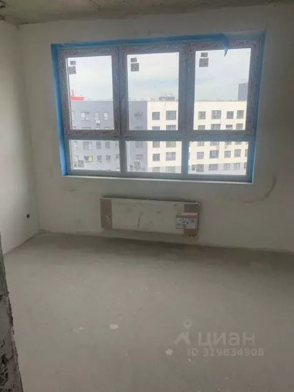 3-к кв. Тюменская область, Тюмень Рощино мкр, ул. Александра ... - Фото 0