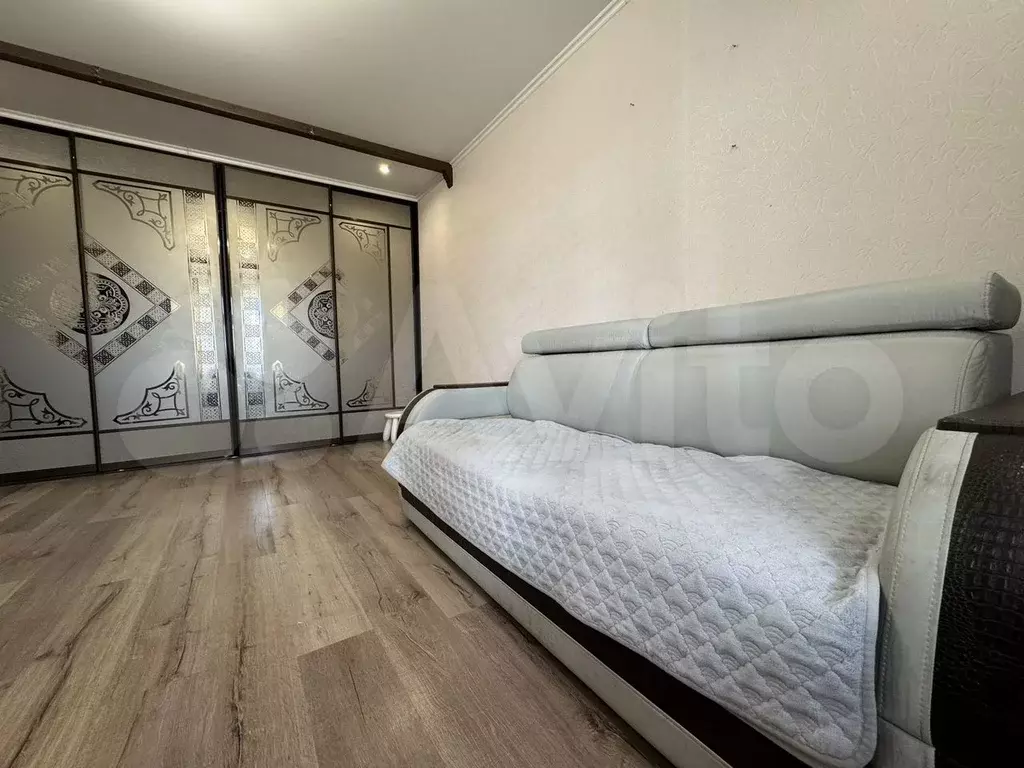 1-к. квартира, 40 м, 7/9 эт. - Фото 0