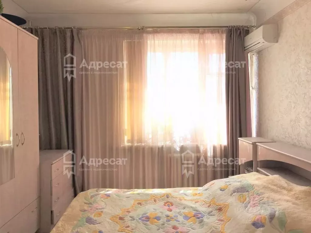 3-к кв. Волгоградская область, Волгоград ул. Тракторостроителей, 7 ... - Фото 1