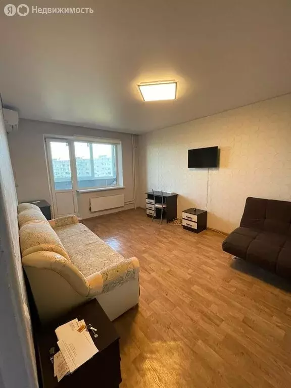 1-комнатная квартира: Саратов, Омская улица, 1Б (38 м) - Фото 1