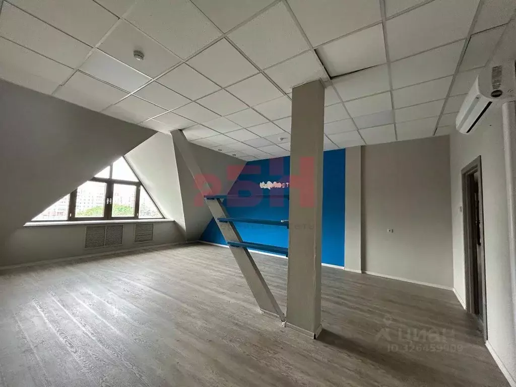 Офис в Тюменская область, Тюмень ул. Герцена, 103 (43 м) - Фото 1