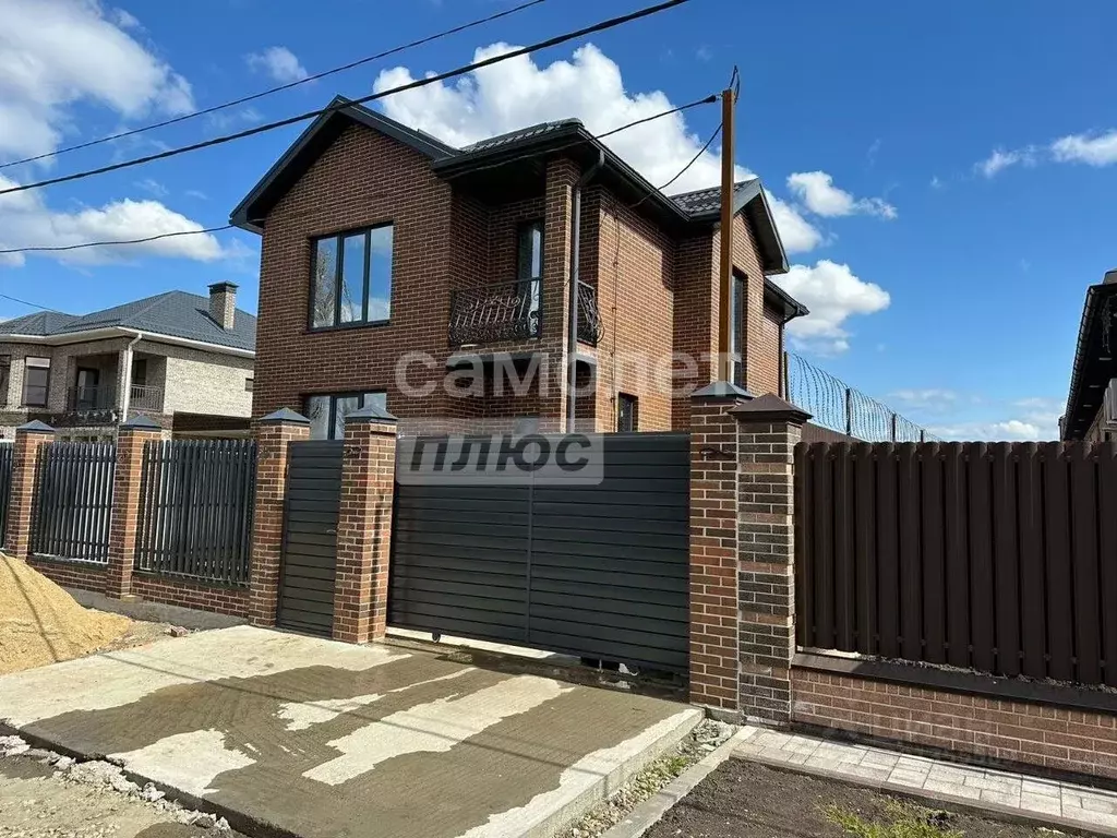 Дом в Краснодарский край, Краснодар ул. Писателя И.Ф. Вараввы, 5 (127 ... - Фото 1