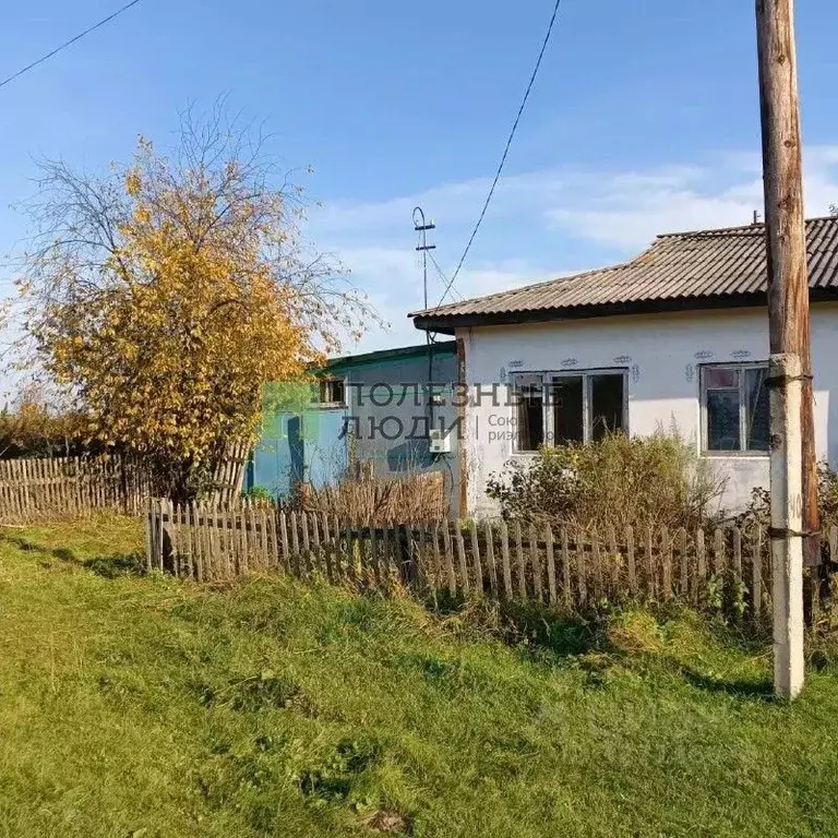 3-к кв. Томская область, Кожевниковский район, с. Уртам Советская ул., ... - Фото 1