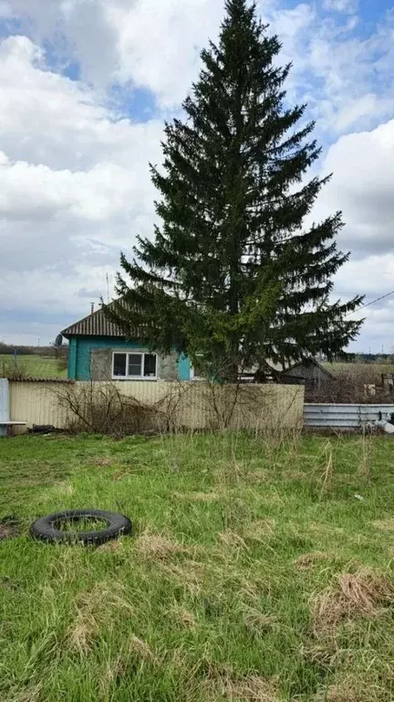 Дом в Белгородская область, Старооскольский городской округ, с. ... - Фото 1