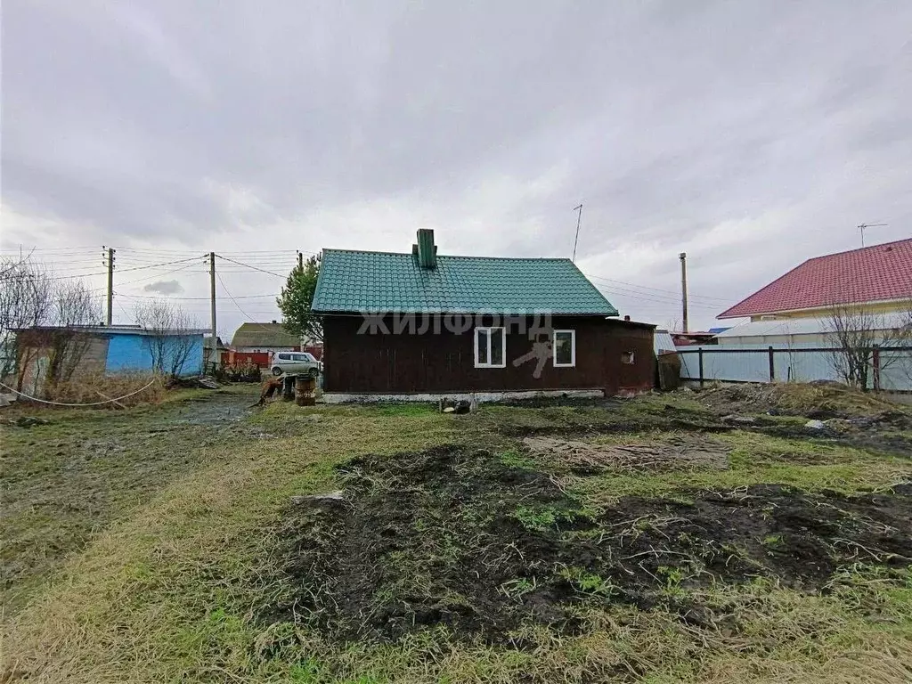 Дом в Кемеровская область, Осинники Балластная ул. (43 м) - Фото 1