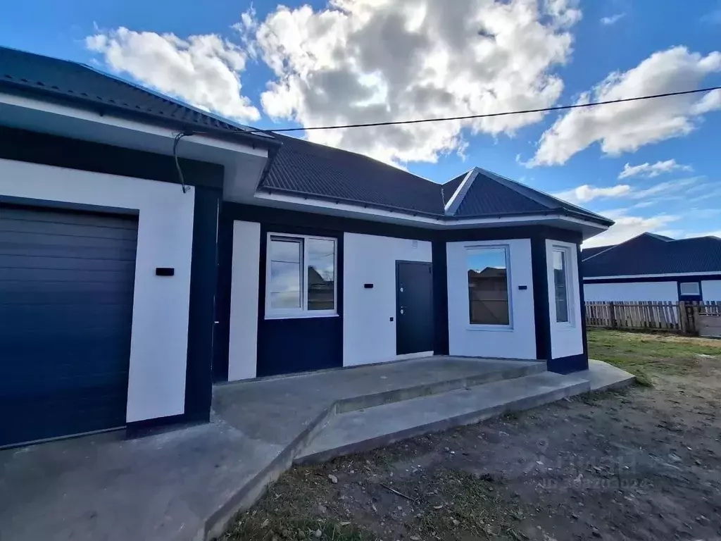 Дом в Иркутская область, Иркутский муниципальный округ, д. Грановщина ... - Фото 1