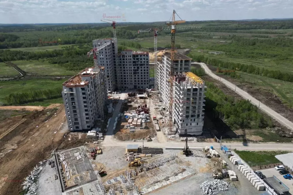 Торговая площадь в Свердловская область, Екатеринбург ул. Академика ... - Фото 0