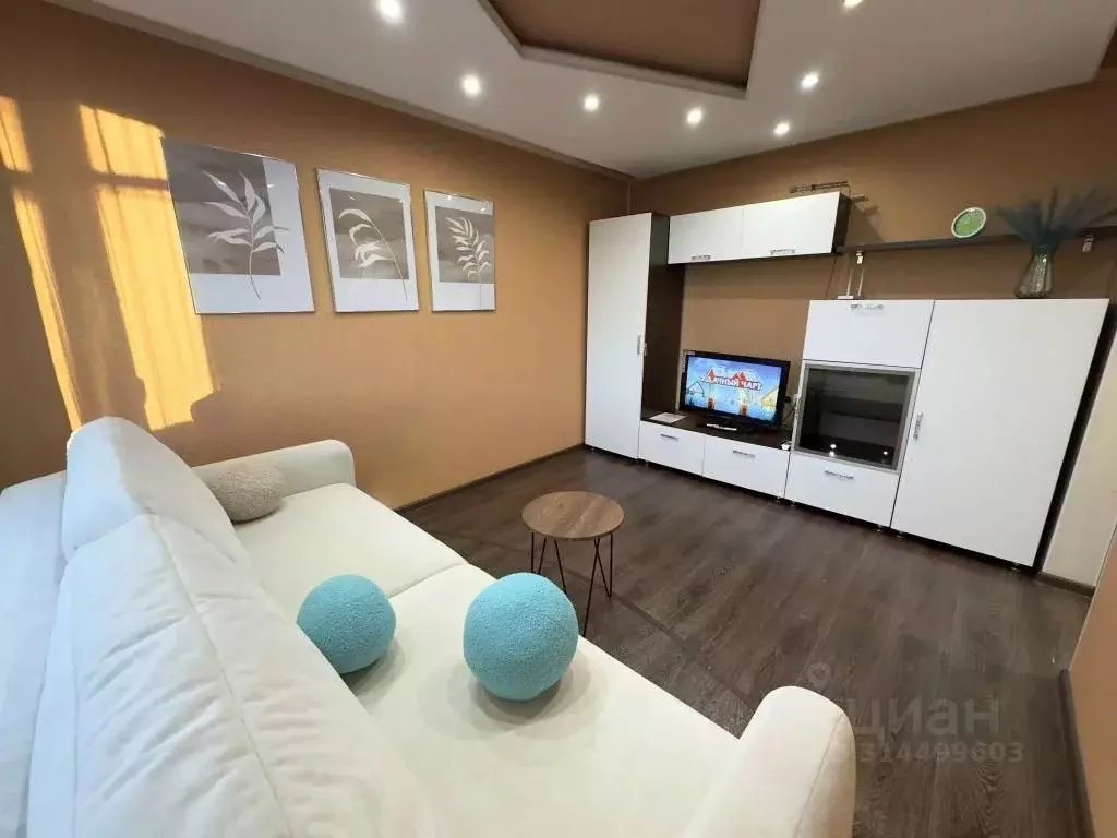 2-к кв. Пермский край, Березники ул. Мира, 110 (40.0 м) - Фото 2