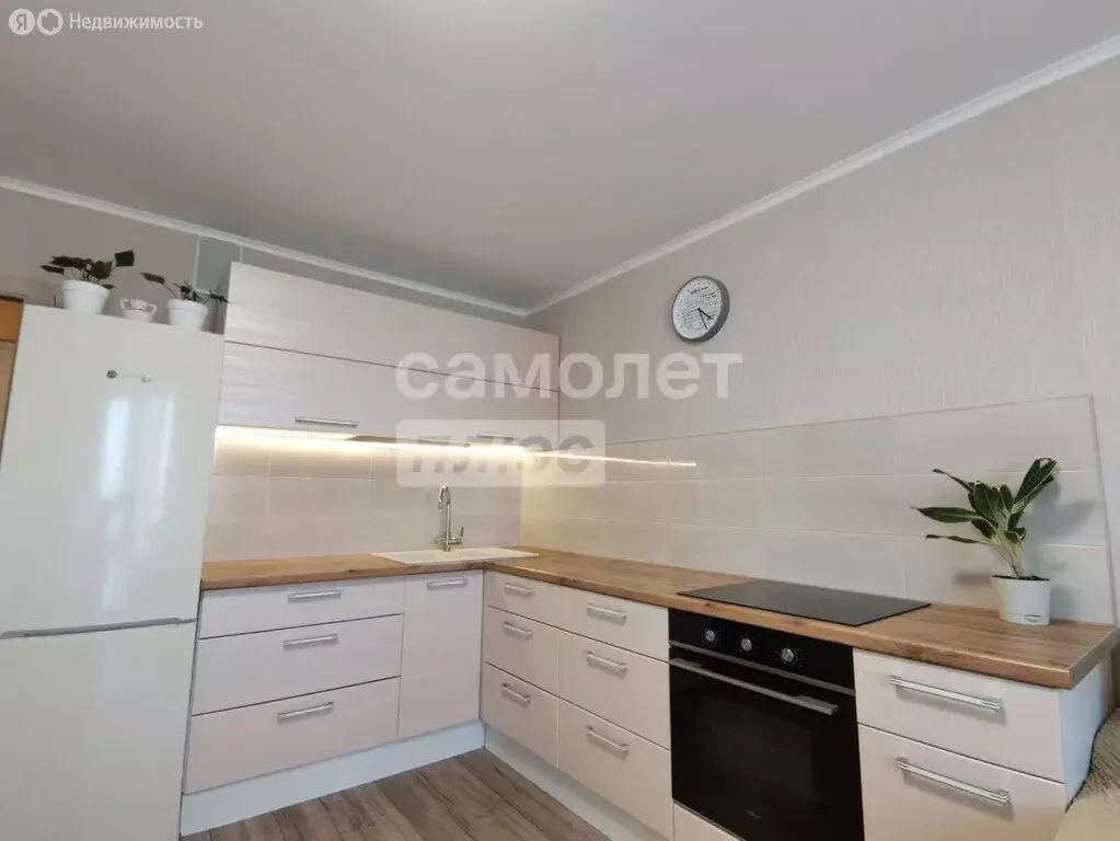 2-комнатная квартира: Анапа, улица Адмирала Пустошкина, 22к9 (72 м) - Фото 0