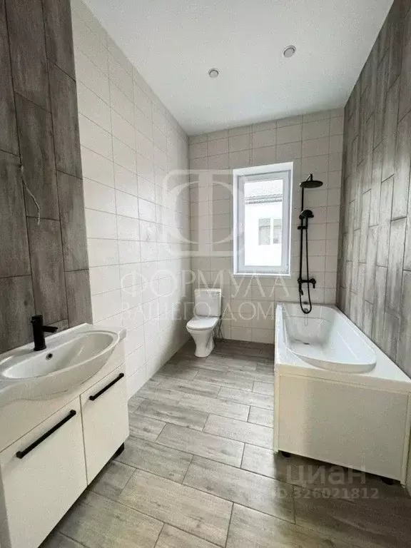 Дом в Свердловская область, Сысертский муниципальный округ, с. ... - Фото 1