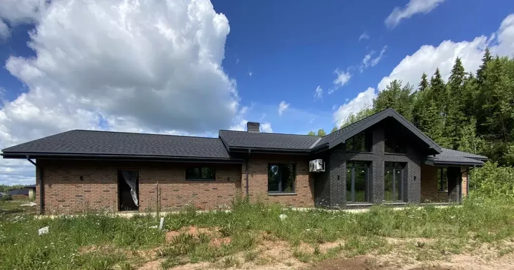 Коттедж в Кировская область, Киров городской округ, д. Верхнее ... - Фото 0