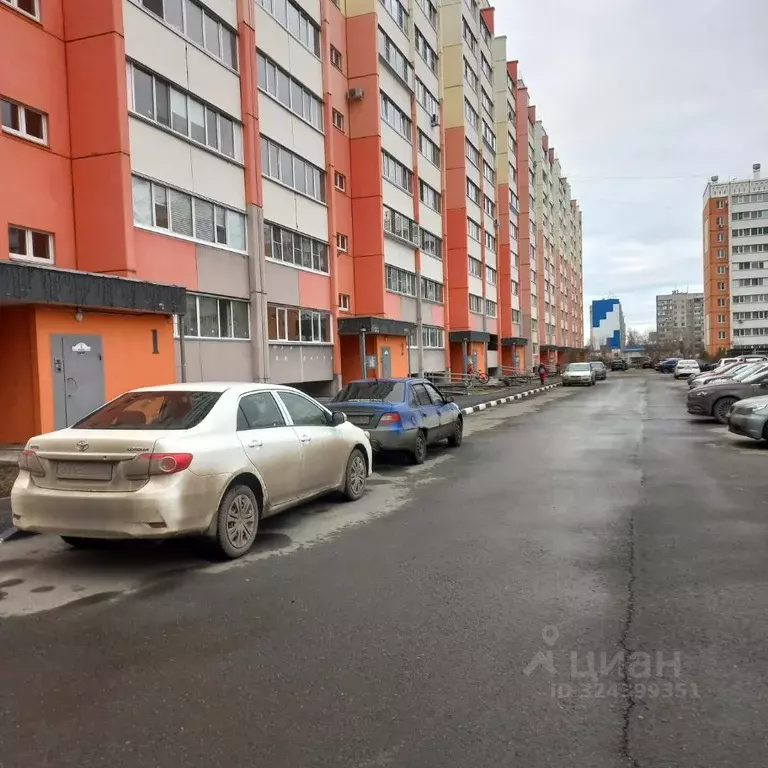 2-к кв. Курганская область, Курган Заозерный жилрайон, 4-й мкр, 7 ... - Фото 1