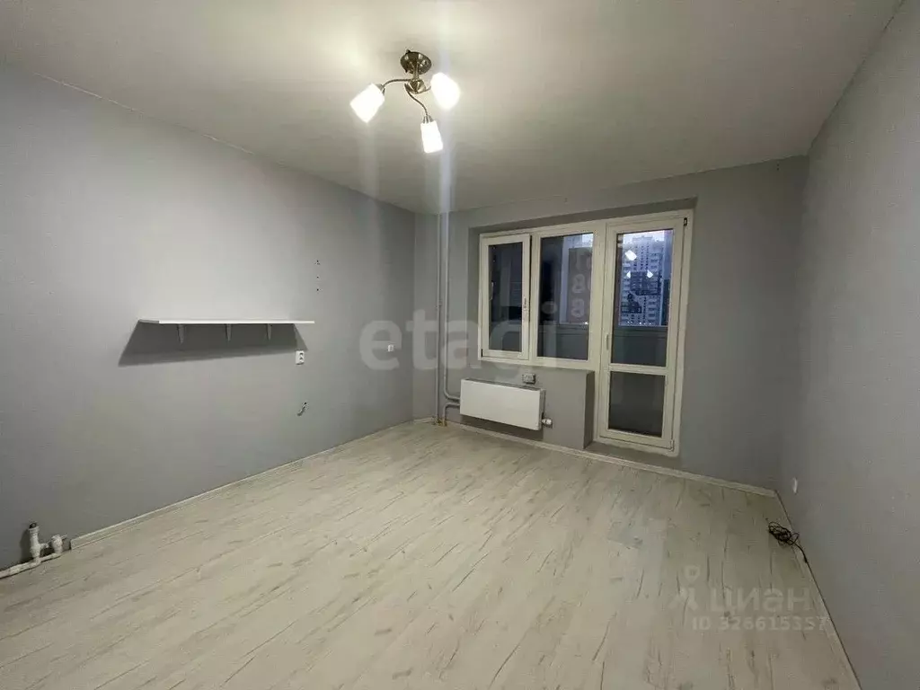 Студия Тюменская область, Тюмень ул. Валентины Трофимовой, 1 (28.6 м) - Фото 2