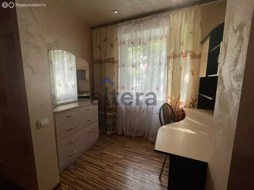 1к в 3-комнатной квартире (15 м) - Фото 1