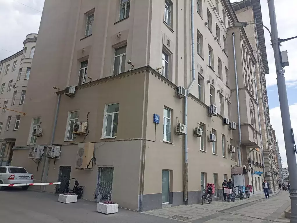 Помещение свободного назначения в Москва Садовая-Черногрязская ул., ... - Фото 1