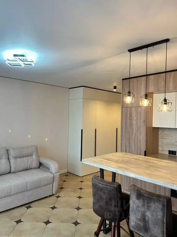Студия Приморский край, Артем ул. Берзарина, 11 (30.0 м) - Фото 0