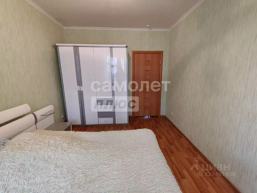 2-к кв. Белгородская область, Старый Оскол Дубрава мкр, 1 кв-л, 18 ... - Фото 2