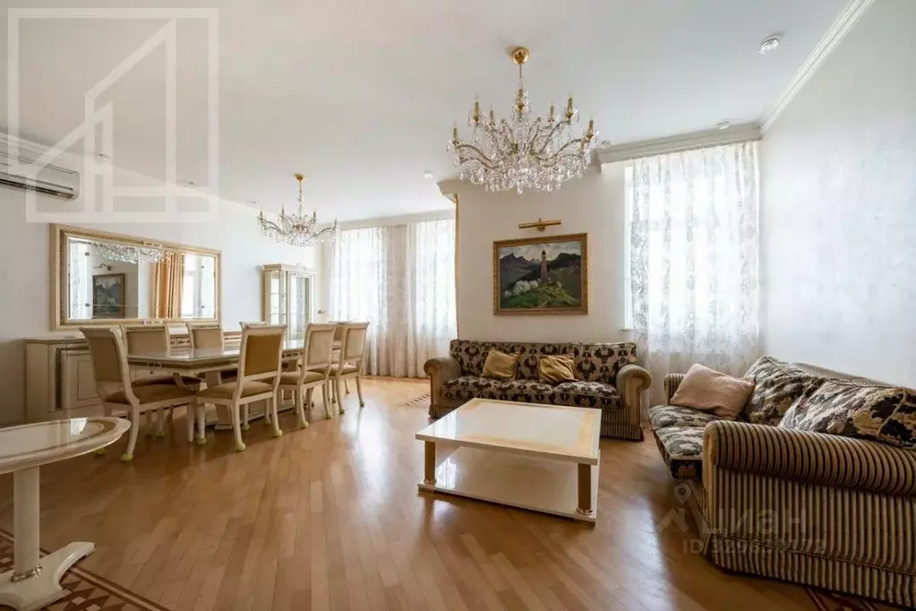 5-к кв. Москва Авиационная ул., 77 (180.0 м) - Фото 1