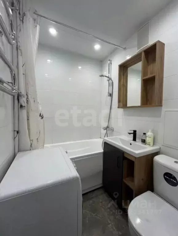 2-к кв. Тверская область, Тверь пос. Химинститута, 9 (41.5 м) - Фото 0