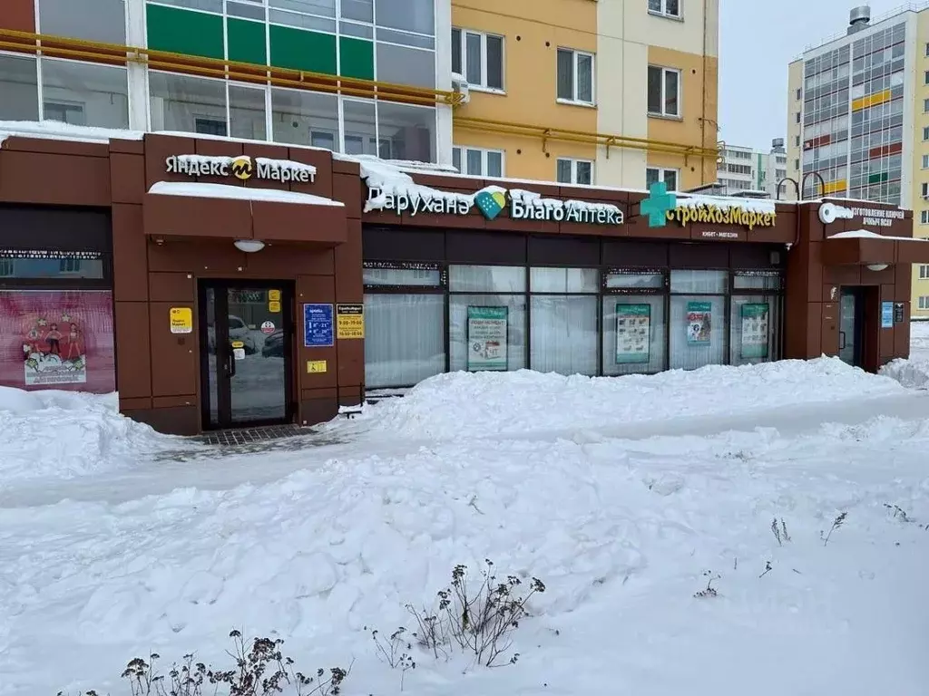 Помещение свободного назначения в Татарстан, Набережные Челны ул. ... - Фото 1