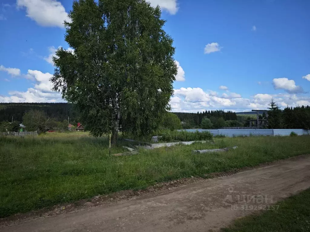 Участок в Свердловская область, Нижнесергинский район, Верхние Серги ... - Фото 0