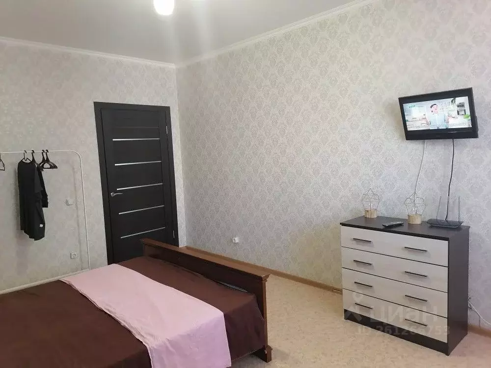 1-к кв. Оренбургская область, Оренбург Транспортная ул., 16 (43.0 м) - Фото 1