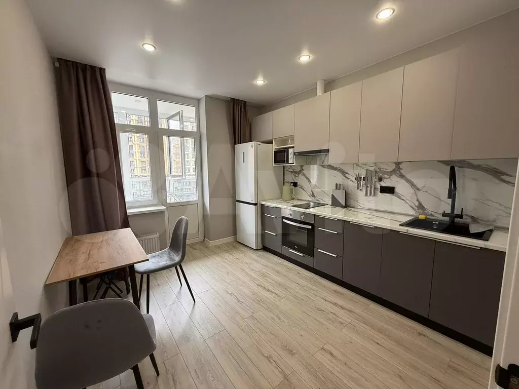 1-к. квартира, 40 м, 6/19 эт. - Фото 0