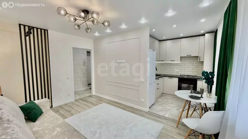 2-комнатная квартира: Омск, проспект Карла Маркса, 20А (44 м) - Фото 1